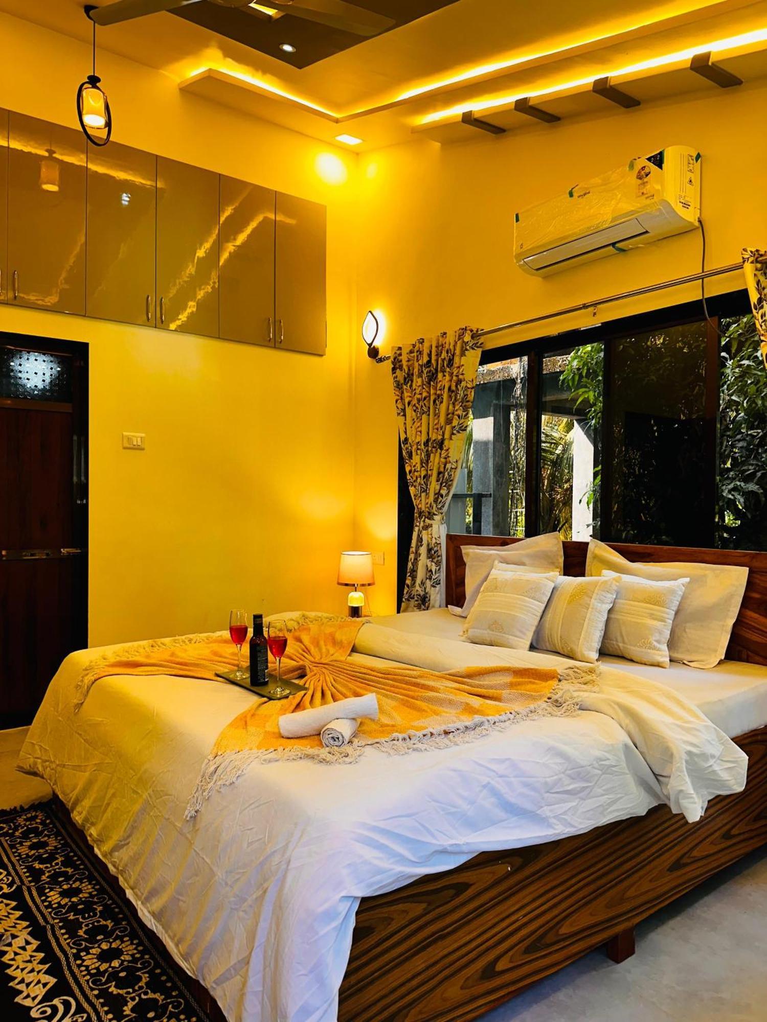 Seas The Day Luxurious 5Bhk Villa 2Min From Awas Beach With Huge Private Pool Alibag Exterior photo